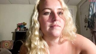 blonde4lyfe - Cum Goal  Video clip huge dildo piercing