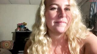 blonde4lyfe - Cum Goal  Video clip huge dildo piercing