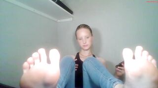 deutschefeet - Cum Goal  Video wet pussy girlnextdoor iteractivetoy