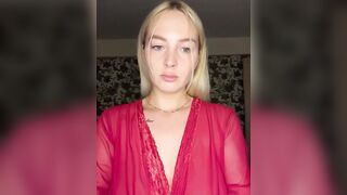 Marysik - Porn Video [Bongacams]: sexcam, charming goddess, gorgeous décolletage