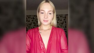 Marysik - Porn Video [Bongacams]: sexcam, charming goddess, gorgeous décolletage