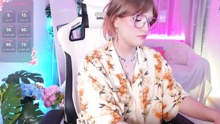 CrazyWine - Porn Video [Bongacams]: sweet model, erotic hunger, extreme