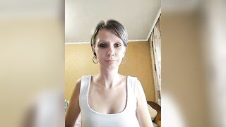 prettyKris - Porn Video [Bongacams]: barely dressed beauty, lovely porn slut, engaging personality
