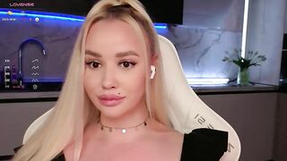 In-your-fucking-mind - Porn Video [Bongacams]: pretty face, perfect symmetry, stunning cleavage