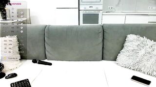 Yamajca - Porn Video [Bongacams]: stunning cleavage, live chat replay, sleek shape