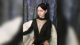 Kelseyy - Porn Video [Bongacams]: enchanting beauty, exquisite décolletage, seductive pleasure