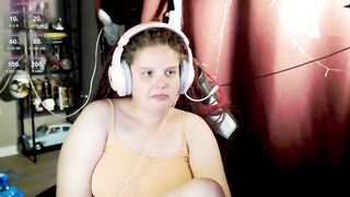 alicepussy - Porn Video [Bongacams]: latest broadcast, striking seductress, voluptuous silhouette