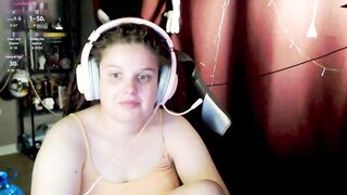 alicepussy - Porn Video [Bongacams]: latest broadcast, striking seductress, voluptuous silhouette
