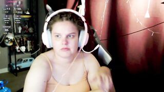 alicepussy - Porn Video [Bongacams]: latest broadcast, striking seductress, voluptuous silhouette