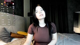 AmelyLil - Porn Video [Bongacams]: enthusiastic streamer, pretty face, seductive cleavage