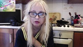 martachatte19 - Porn Video [Bongacams]: mesmerizing melons, lush, video capture