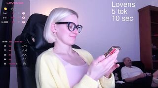 Sexy-Sweets - Porn Video [Bongacams]: irresistible figure, naked behind, rubbing pussy