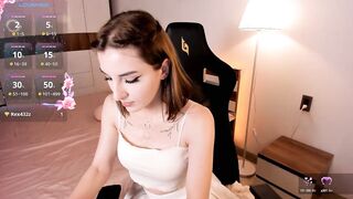 AmyVilvet - Porn Video [Bongacams]: dazzling charmer, live show, dynamic entertainer