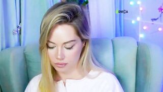 0------0 - Porn Video [Bongacams]: charming streamer, voluptuous porn slut, real slut