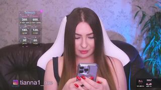 kriss-kisa - Porn Video [Bongacams]: electric pleasure, elegant décolletage, cam