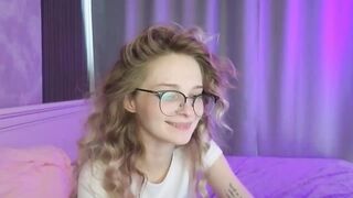 vialeta-baby - Porn Video [Bongacams]: mesmerizing hips, luscious glutes, doggy