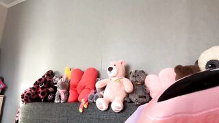 POMPIR-UP - Porn Video [Bongacams]: alluring rear, luscious cleavage, popular internet personality