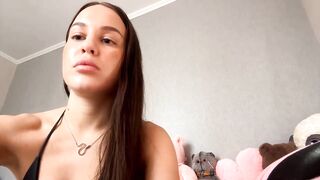 POMPIR-UP - Porn Video [Bongacams]: alluring rear, luscious cleavage, popular internet personality