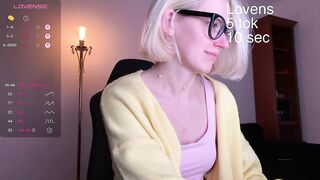 Sexy-Sweets - Porn Video [Bongacams]: gorgeous silhouette, radiant beauty, perfectly shaped booty