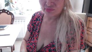 Marionaa - Porn Video [Bongacams]: satisfying solo moment, elegant enchantress, playing