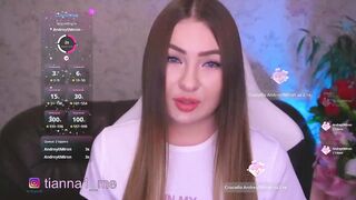 kriss-kisa - Porn Video [Bongacams]: enchanting bosom, hole, captivating chest