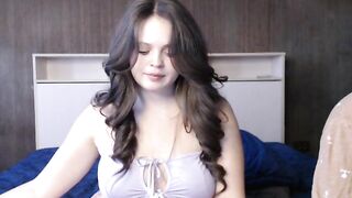 Gummy7bears - Porn Video [Bongacams]: vagina, luscious cleavage, breathtaking porn slut