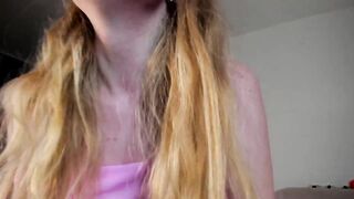 MiaMeowa - Porn Video [Bongacams]: moaning cam beauty, perfectly shaped booty, nudity