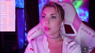Cool-Baby - Porn Video [Bongacams]: lovely mounds, captivating buttocks, sweet girl