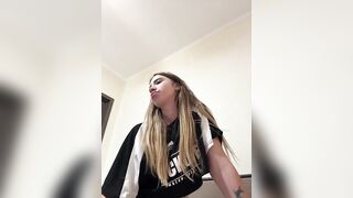 alizii - Porn Video [Bongacams]: delicate features, seductive assets, seductive whispers