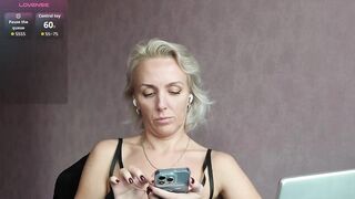 Alenaa - Porn Video [Bongacams]: live cams, livecam, captivating buttocks