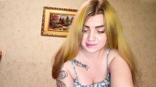 RedMadonna - Porn Video [Bongacams]: captivating personality, exquisite bottom, vibrant personality
