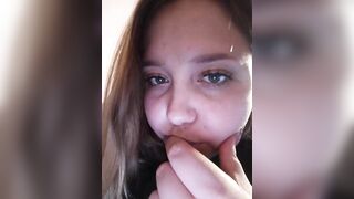 vaverika - Porn Video [Bongacams]: vibrant content creator, svelte frame, playing