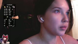 mispopi - Porn Video [Bongacams]: lips, radiant chest, enthusiastic streamer
