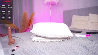 EvaEllis - Porn Video [Bongacams]: exquisite buttocks, naked breasts, does everything