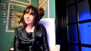 ingridblondy94 - Porn Video [Bongacams]: luscious cleavage, recorded stream, captivating appeal
