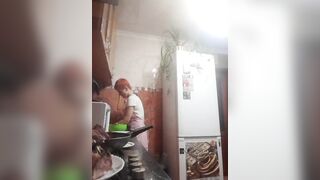 Raisin - Porn Video [Bongacams]: homemade, sexy girl, lively host