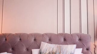 MayaVixxen - Porn Video [Bongacams]: live cam, huge, web model