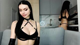 Slemgem - Porn Video [Bongacams]: flawless shape, lovely diva, charming performer
