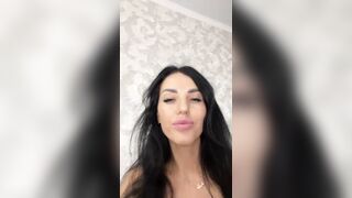 Nicol - Porn Video [Bongacams]: recorded interaction, home video, breathtaking siren