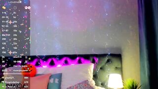 Xna - Porn Video [Bongacams]: energetic streamer, astonishing diva, stunning posterior