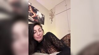 IrinkaGata - Porn Video [Bongacams]: charming temptress, quick flirt session, alluring bust
