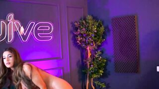 siennaruh - Live Chaturbate legendsofruneterra doublepenetration deutsch highheels