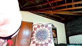 little_izzi - Live Chaturbate pawg rich niceass fuckhard