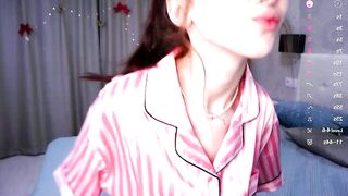skyeriehm - Live Chaturbate chat teasing bigass solo