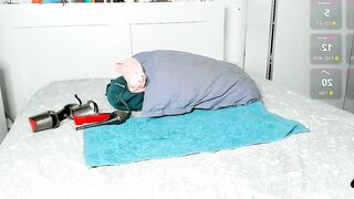 nicki_thick - Live Chaturbate sucktits horny striptease legs