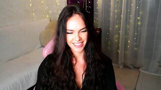 dilara_foxx - Live Chaturbate bigtoy bigtoy pawg bigboob