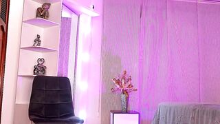 niiaa01 - Live Chaturbate pretty masturbation solo pink