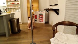 TexasReed - Porn Video [Myfreecams]: webcam broadcast, sensual anticipation, naked bust