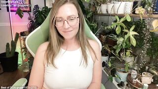 sweetbratkate - Porn Video [Myfreecams]: vibrant performer, lingerie cam session, voluptuous hips