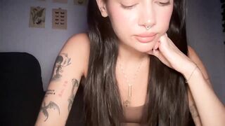 mayflowers - Porn Video [Myfreecams]: vibrant streamer, stunning décolletage, vibrant personality